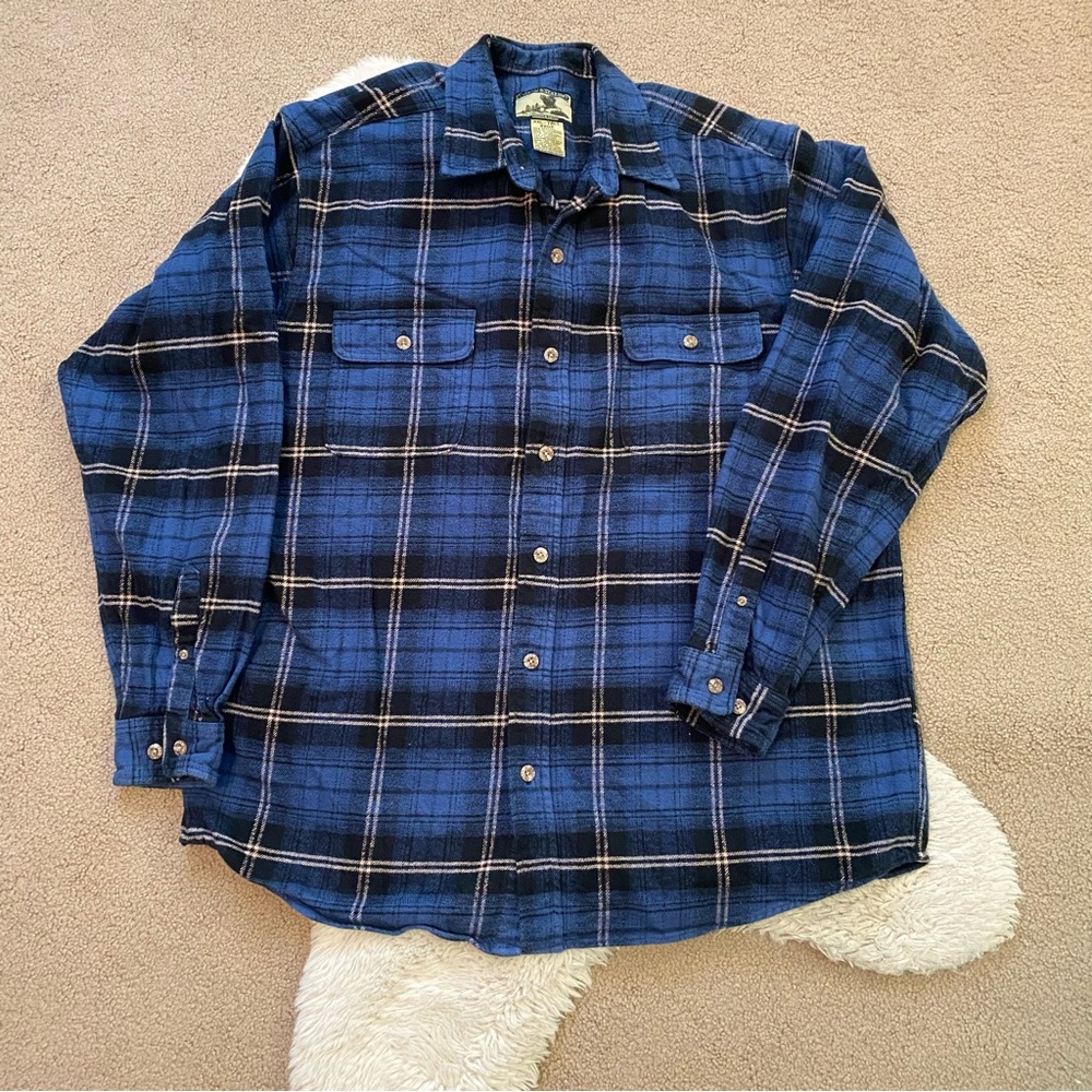 Field & Stream Blue Plaid Casual Button-Up Shirt